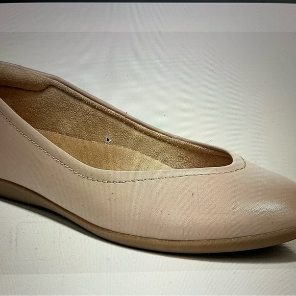 Naturalizer Vivienne Ballet Flat Shoes - Picture 2 of 8